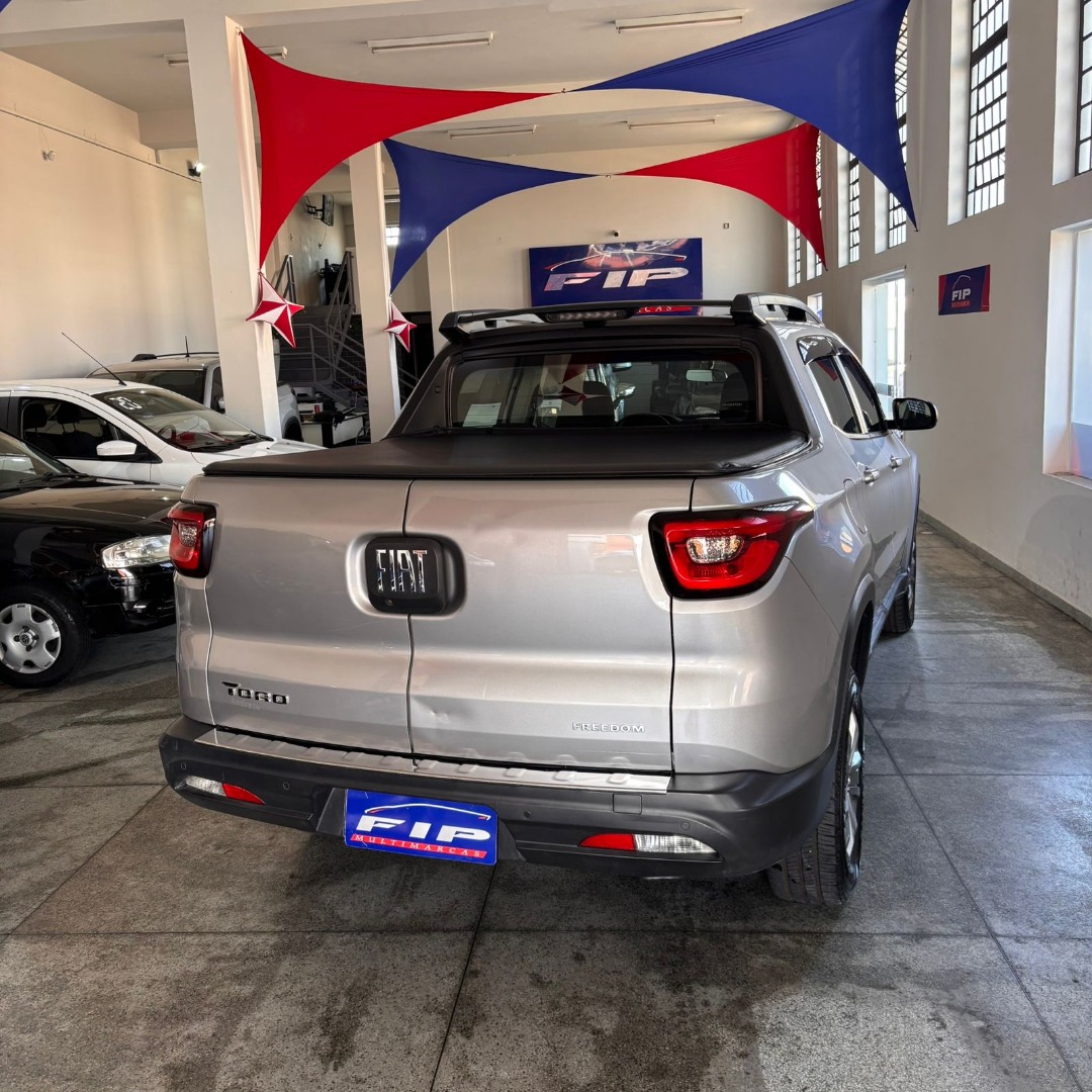 FIAT Toro 1.8 16V 4P FLEX FREEDOM AUTOMÁTICO