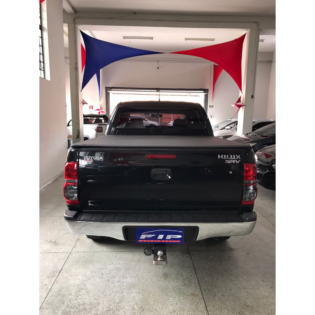 TOYOTA Hilux Caminhonete 3.0 4P SR 4X4 TURBO DIESEL CABINE DUPLA AUTOMÁTICO