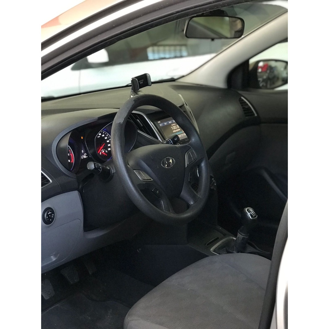 HYUNDAI HB 20 Sedan 1.6 16V 4P FLEX COMFORT PLUS