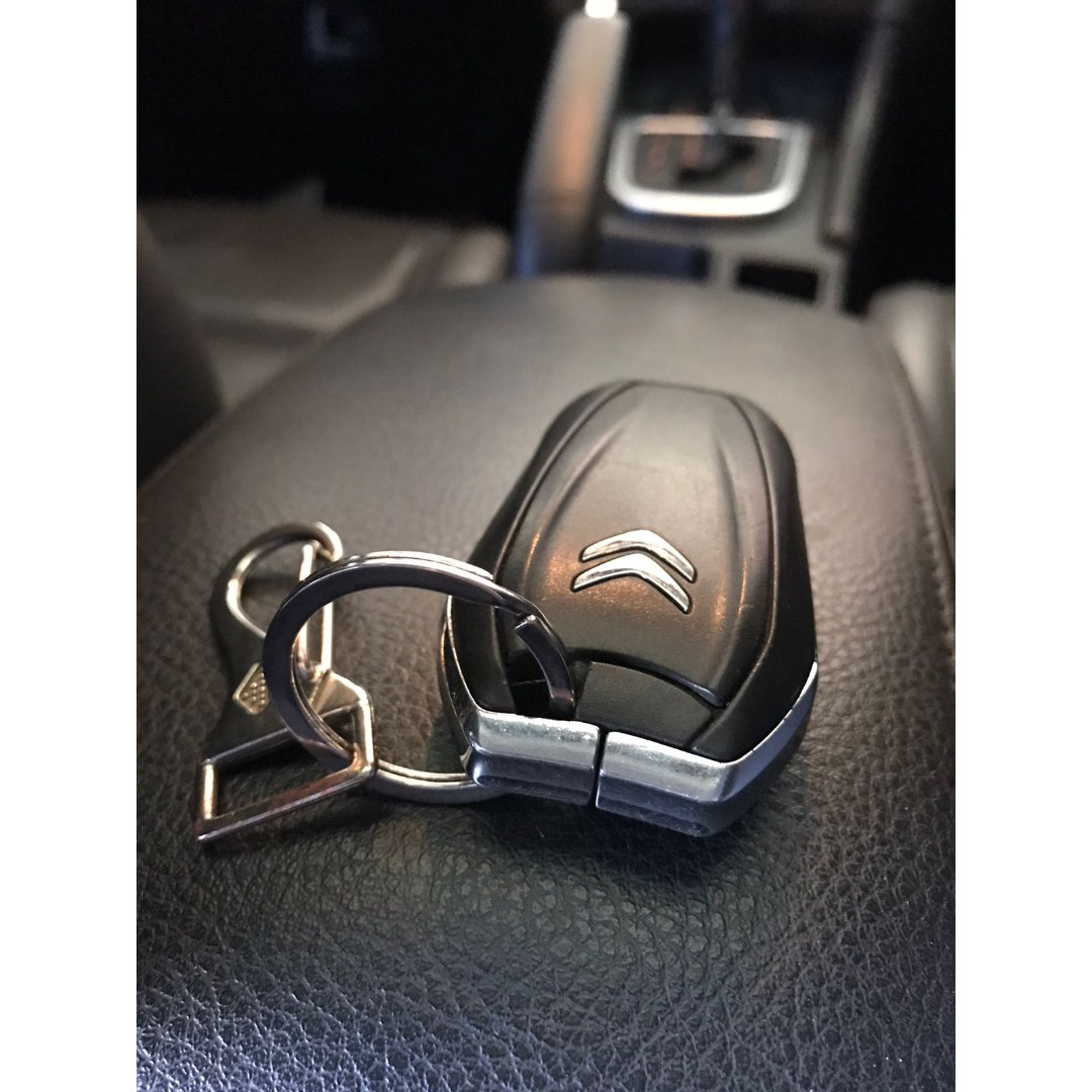 CITROEN C4 Sedan 1.6 16V 4P LOUNGE EXCLUSIVE THP TURBO AUTOMÁTICO