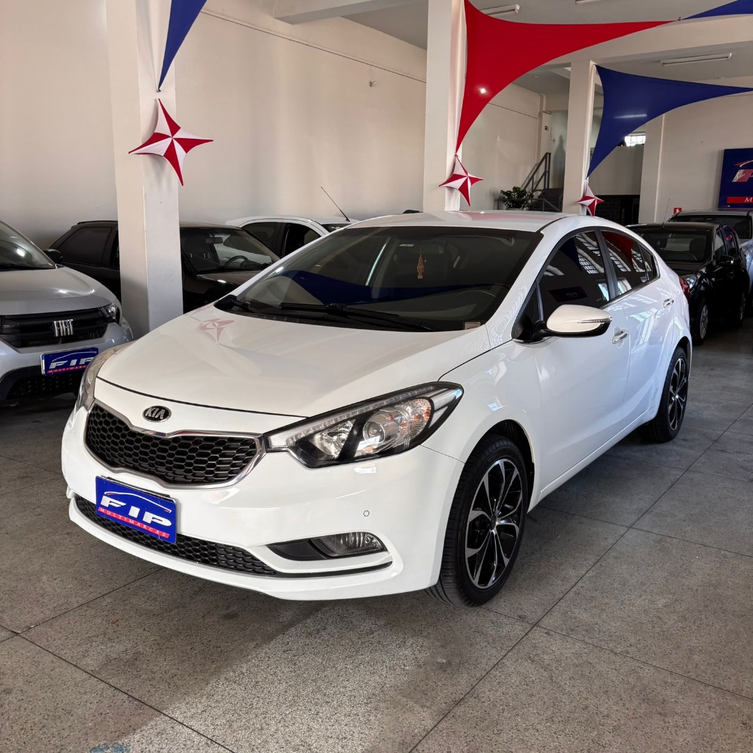 KIA Cerato Sedan 1.6 16V 4P SX AUTOMÁTICO