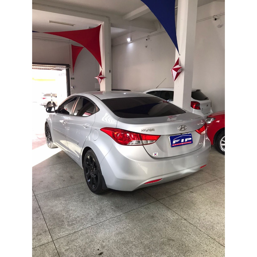 HYUNDAI Elantra 1.8 16V 4P GLS AUTOMÁTICO