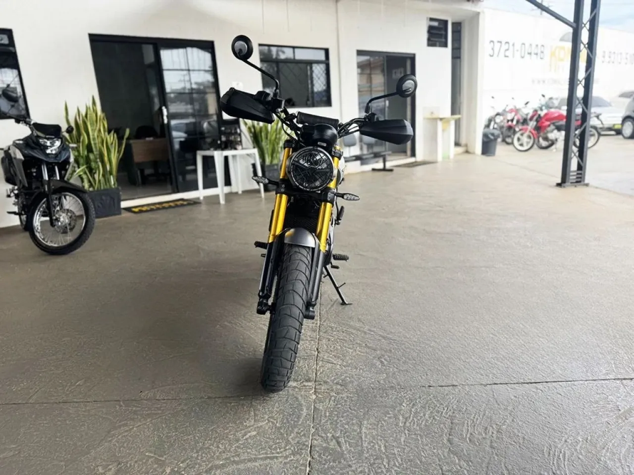 SCRAMBLER 400 X 