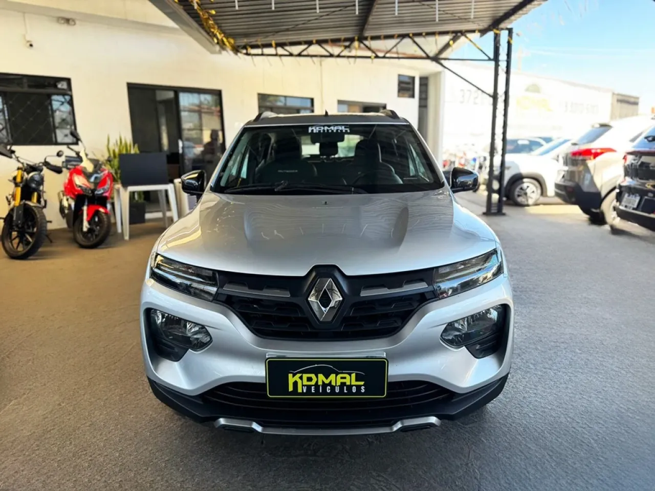 Kwid 1.0 12V SCE OUTSIDER