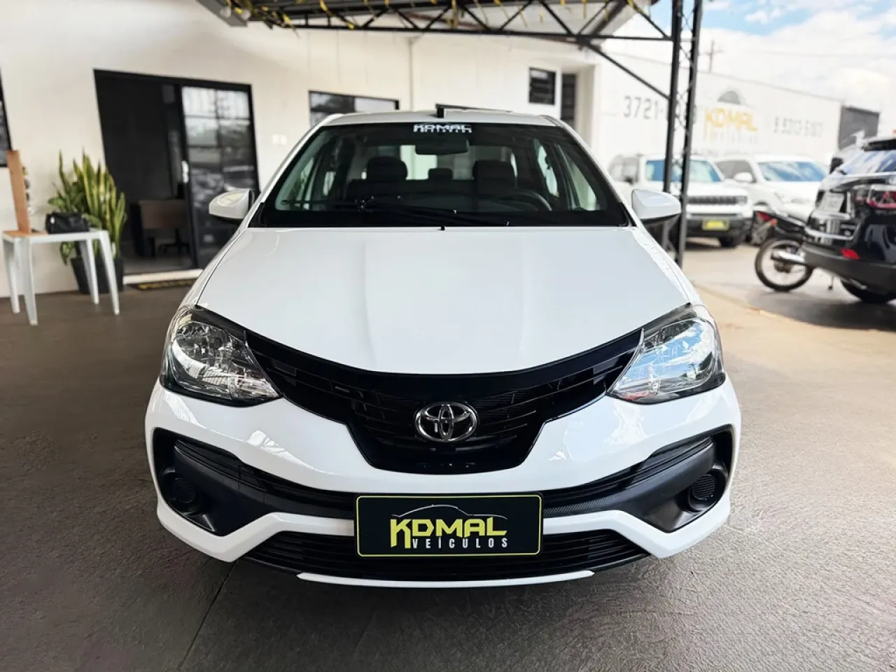 ETIOS 1.5 X SEDAN 16V