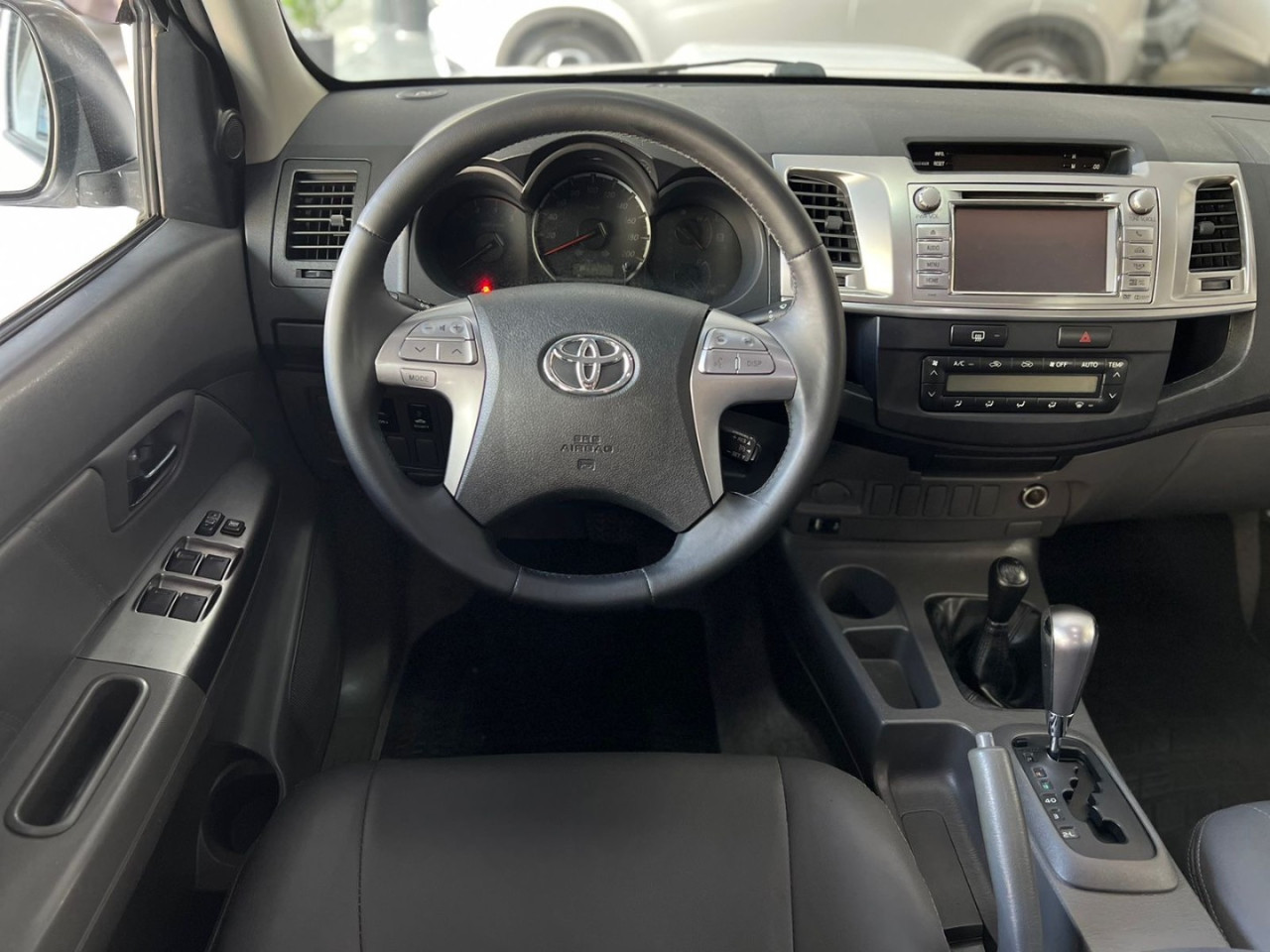 Hilux Caminhonete 3.0 4P SRV DIESEL CABINE DUPLA