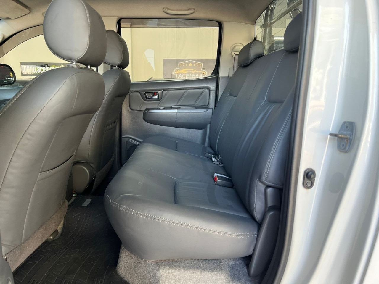 Hilux Caminhonete 3.0 4P SRV DIESEL CABINE DUPLA