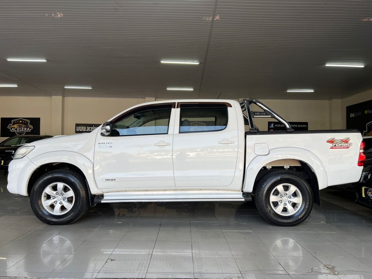 Hilux Caminhonete 3.0 4P SRV DIESEL CABINE DUPLA