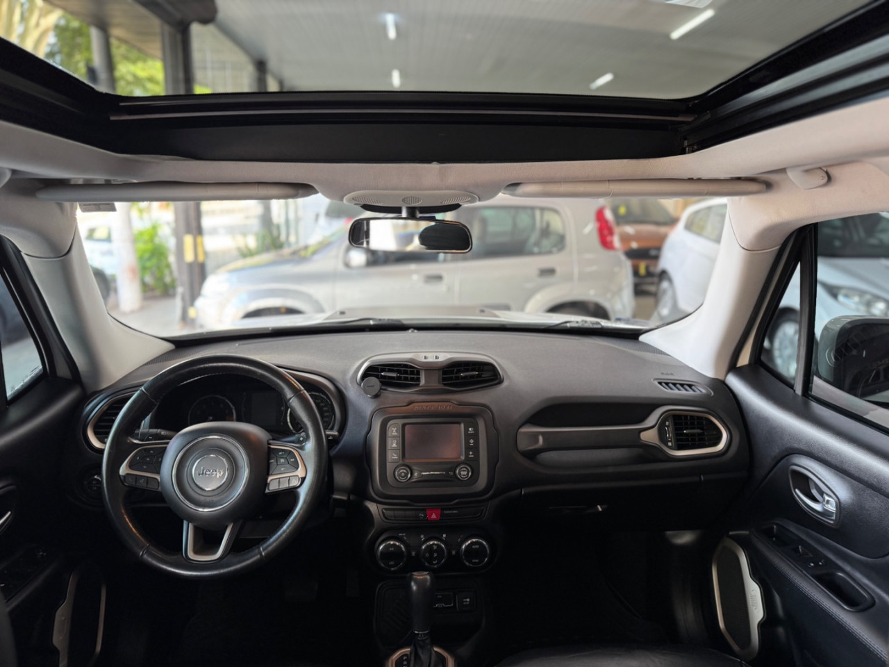 Renegade 1.8 16V 4P FLEX LONGITUDE AUTOMÁTICO