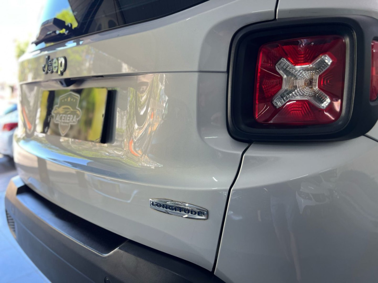 Renegade 1.8 16V 4P FLEX LONGITUDE AUTOMÁTICO