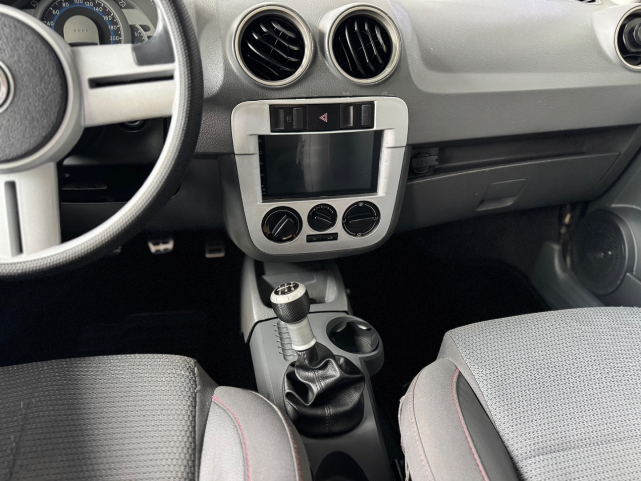 Parati 1.6 4P G4 SURF FLEX