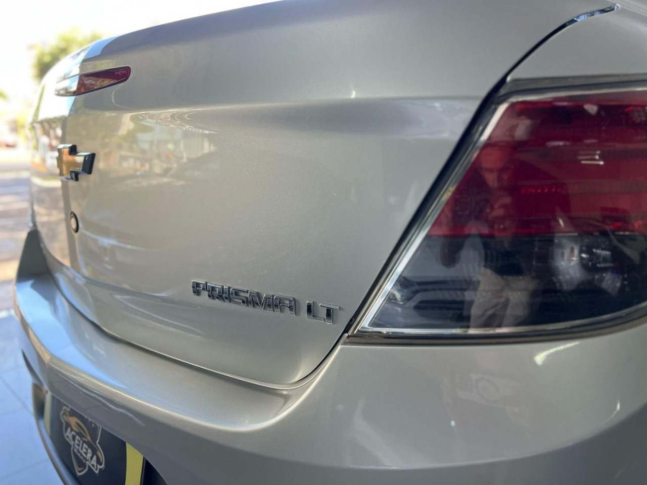 Prisma 1.4 4P LT FLEX AUTOMÁTICO