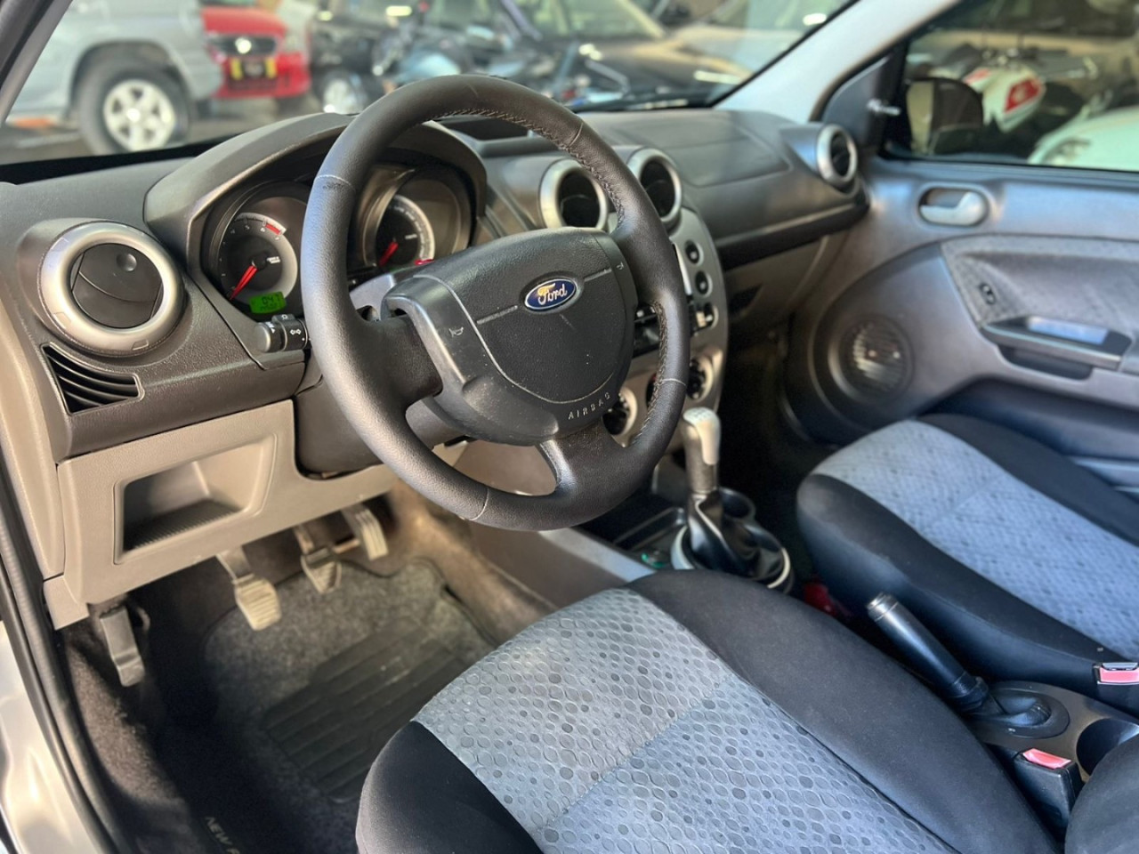 Fiesta Hatch 1.6 4P SE FLEX
