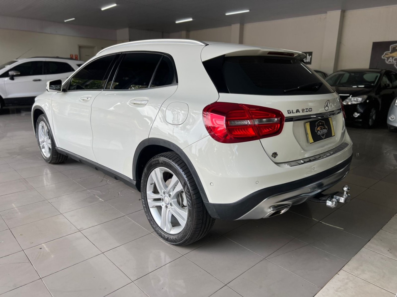 GLA 200 1.6 16V 4P CGI ADVANCE TURBO AUTOMÁTICO