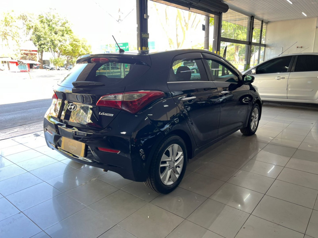 HB 20 Hatch 1.6 16V 4P FLEX PREMIUM