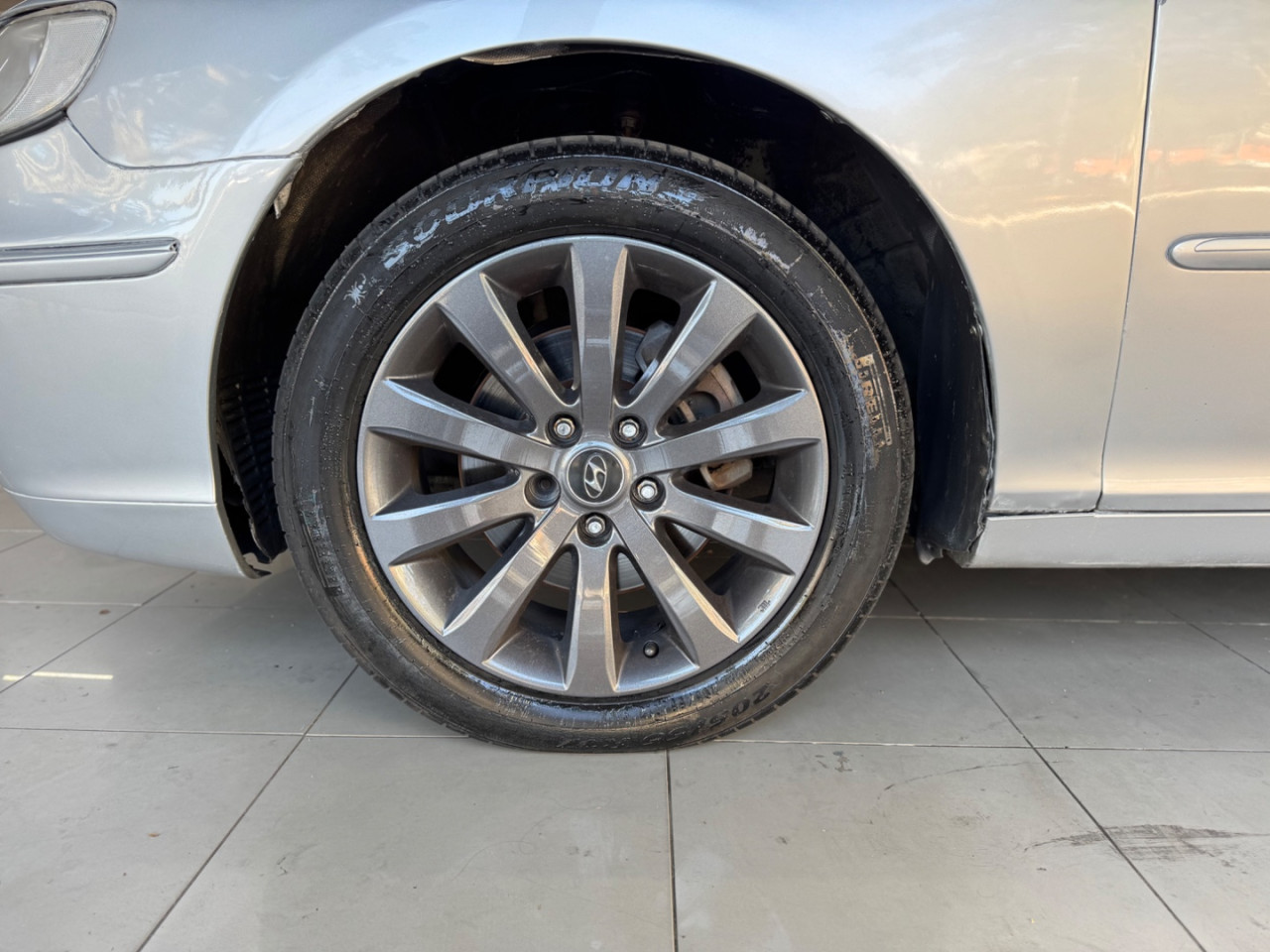 Azera 3.3 V6 24V GLS AUTOMÁTICO