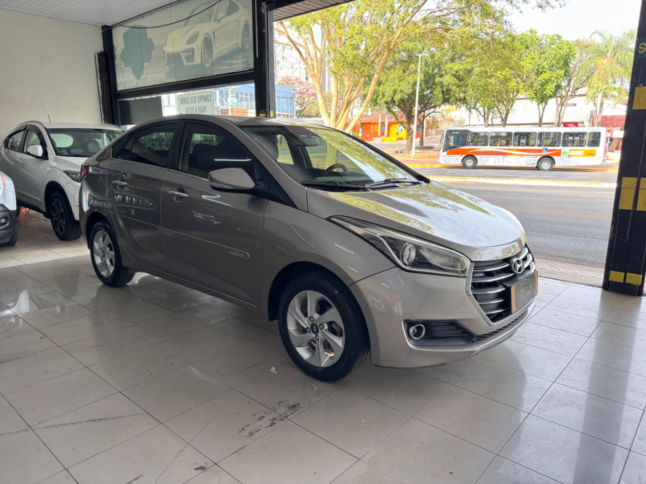 HB 20 Sedan 1.6 16V 4P FLEX PREMIUM AUTOMÁTICO