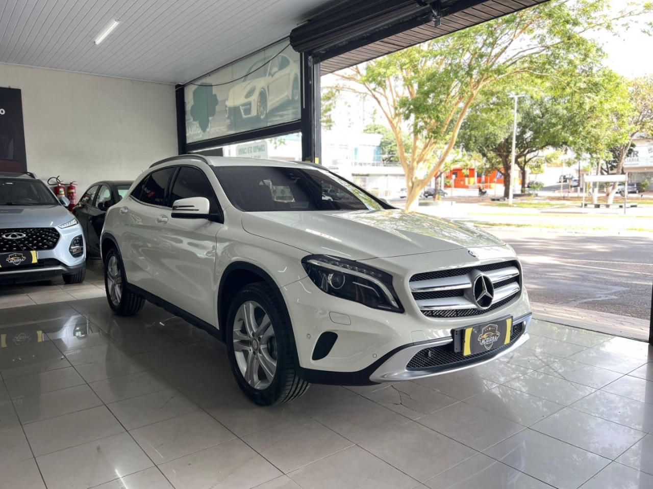 GLA 200 1.6 16V 4P CGI ADVANCE TURBO AUTOMÁTICO