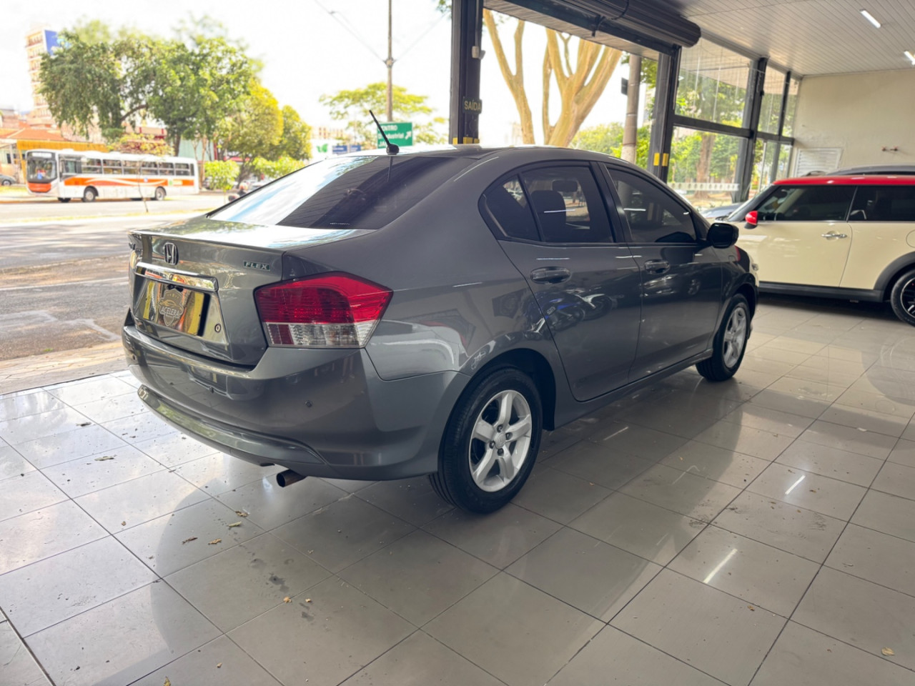 City Sedan 1.5 16V 4P DX FLEX AUTOMÁTICO