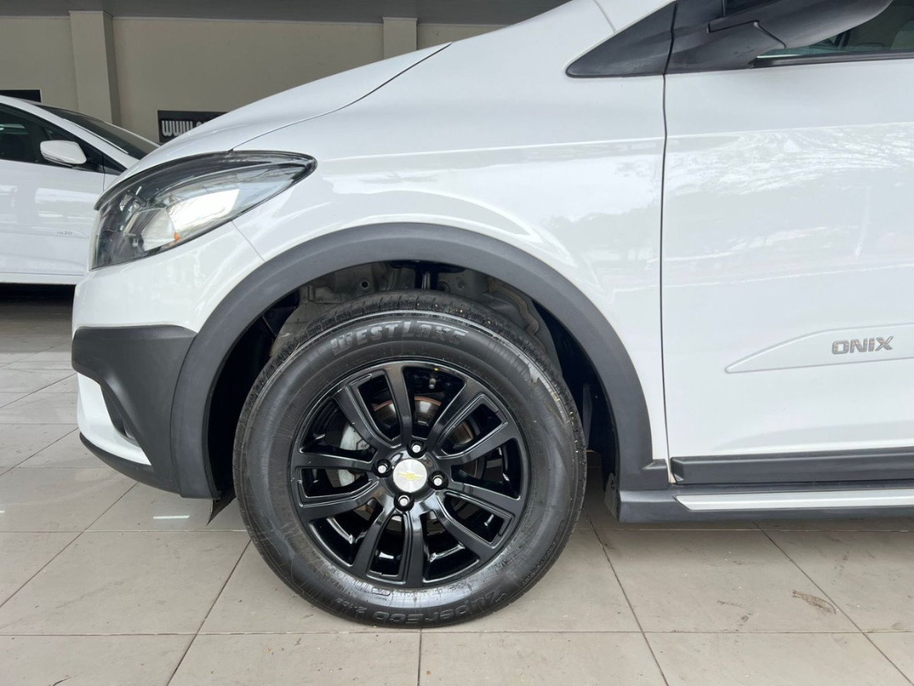 Onix Hatch 1.4 4P FLEX ACTIV AUTOMÁTICO