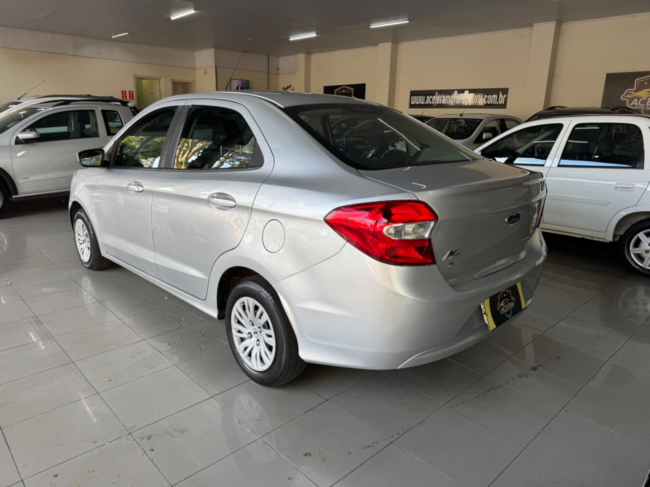 Ka + Sedan 1.5 12V 4P TI-VCT SE PLUS FLEX