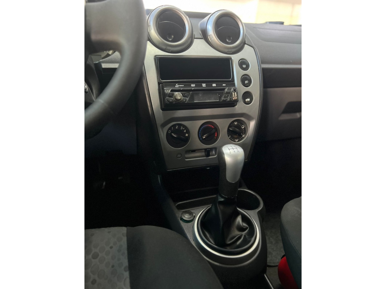 Fiesta Hatch 1.6 4P SE FLEX