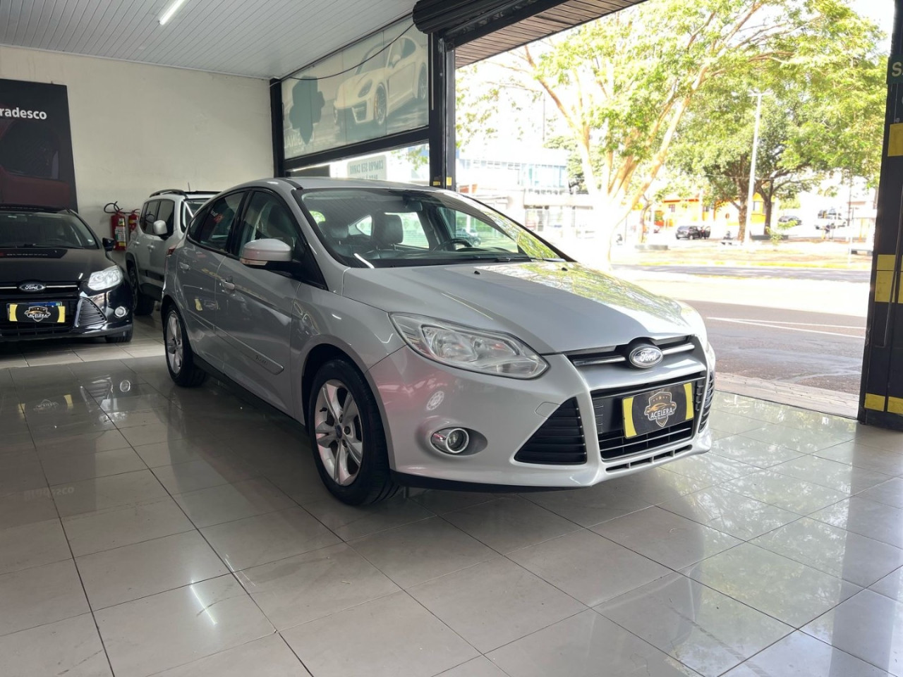 Focus Hatch 1.6 16V 4P SE PLUS FLEX