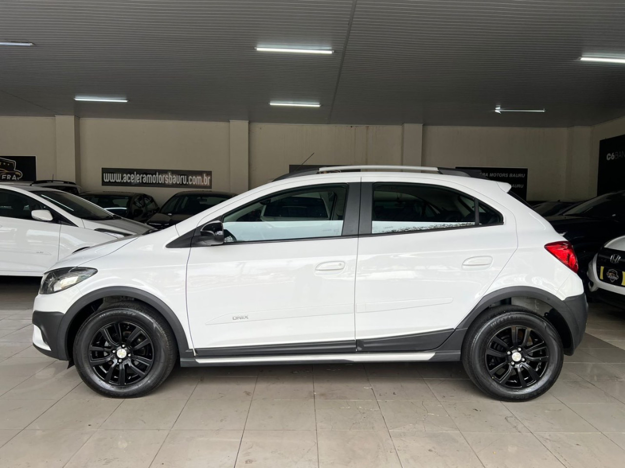 Onix Hatch 1.4 4P FLEX ACTIV AUTOMÁTICO