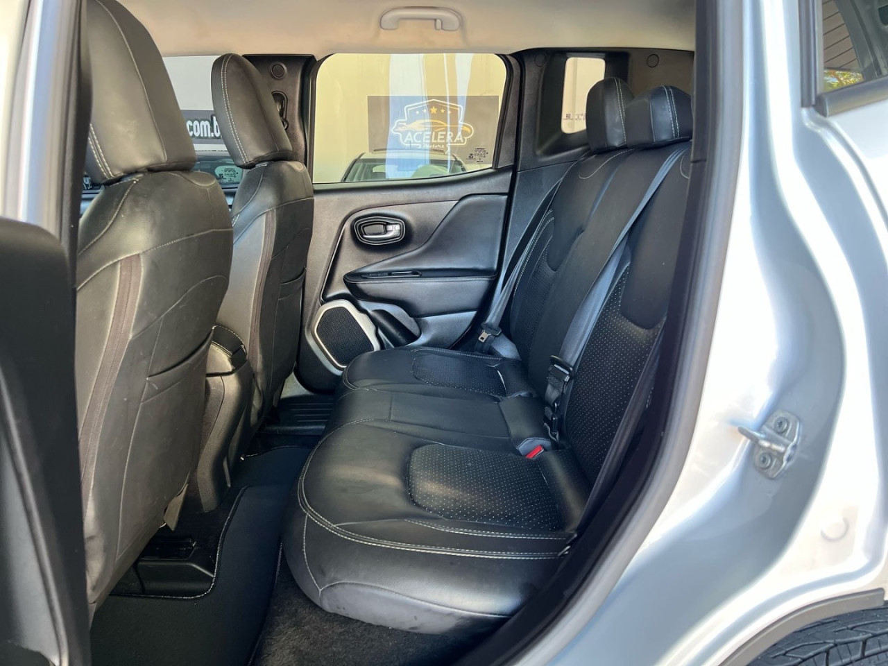 Renegade 1.8 16V 4P FLEX LONGITUDE AUTOMÁTICO