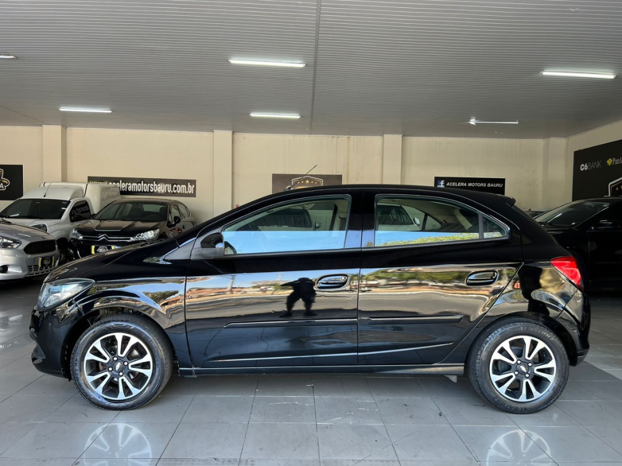 Onix Hatch 1.4 4P FLEX LTZ