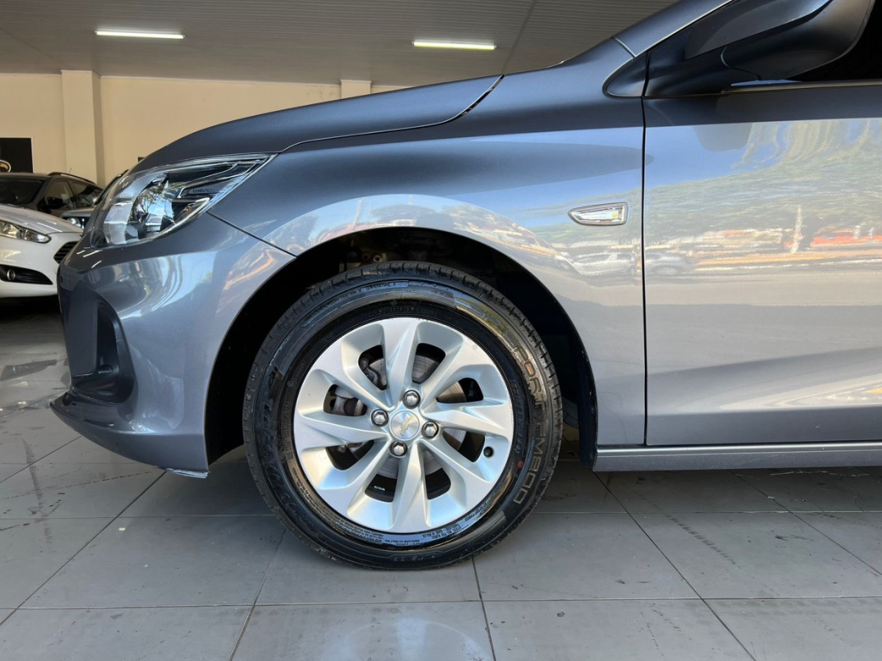 Onix Hatch 1.0 4P FLEX LTZ TURBO