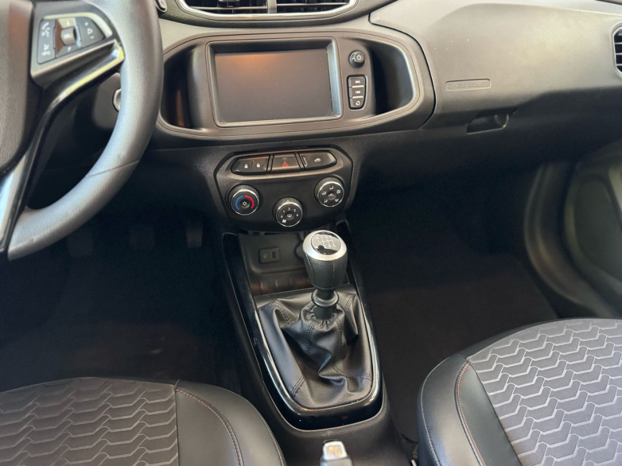 Onix Hatch 1.4 4P FLEX LTZ
