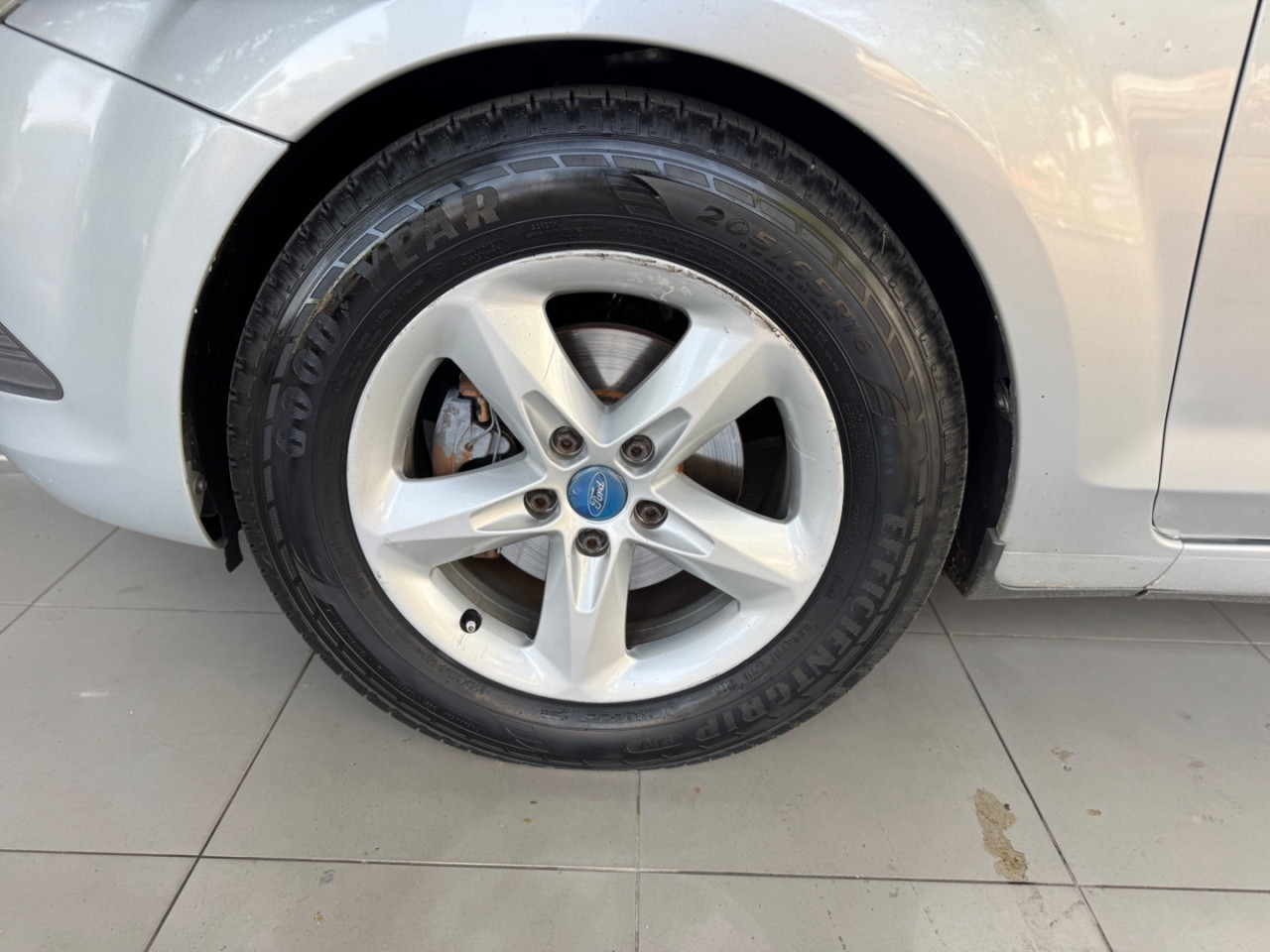 Focus Hatch 1.6 4P GLX FLEX