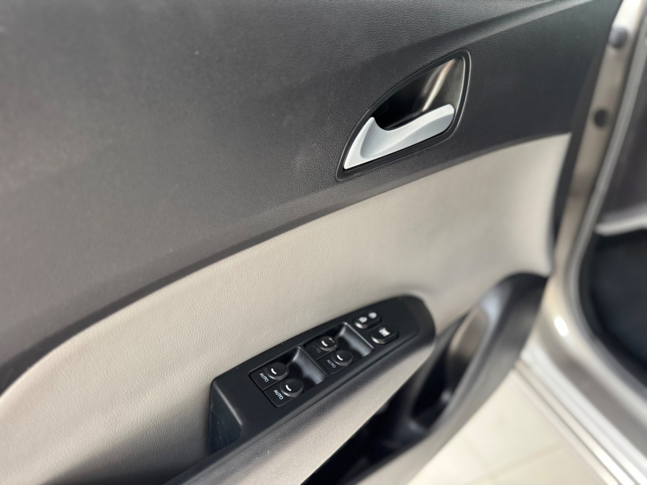 HB 20 Sedan 1.6 16V 4P FLEX PREMIUM AUTOMÁTICO