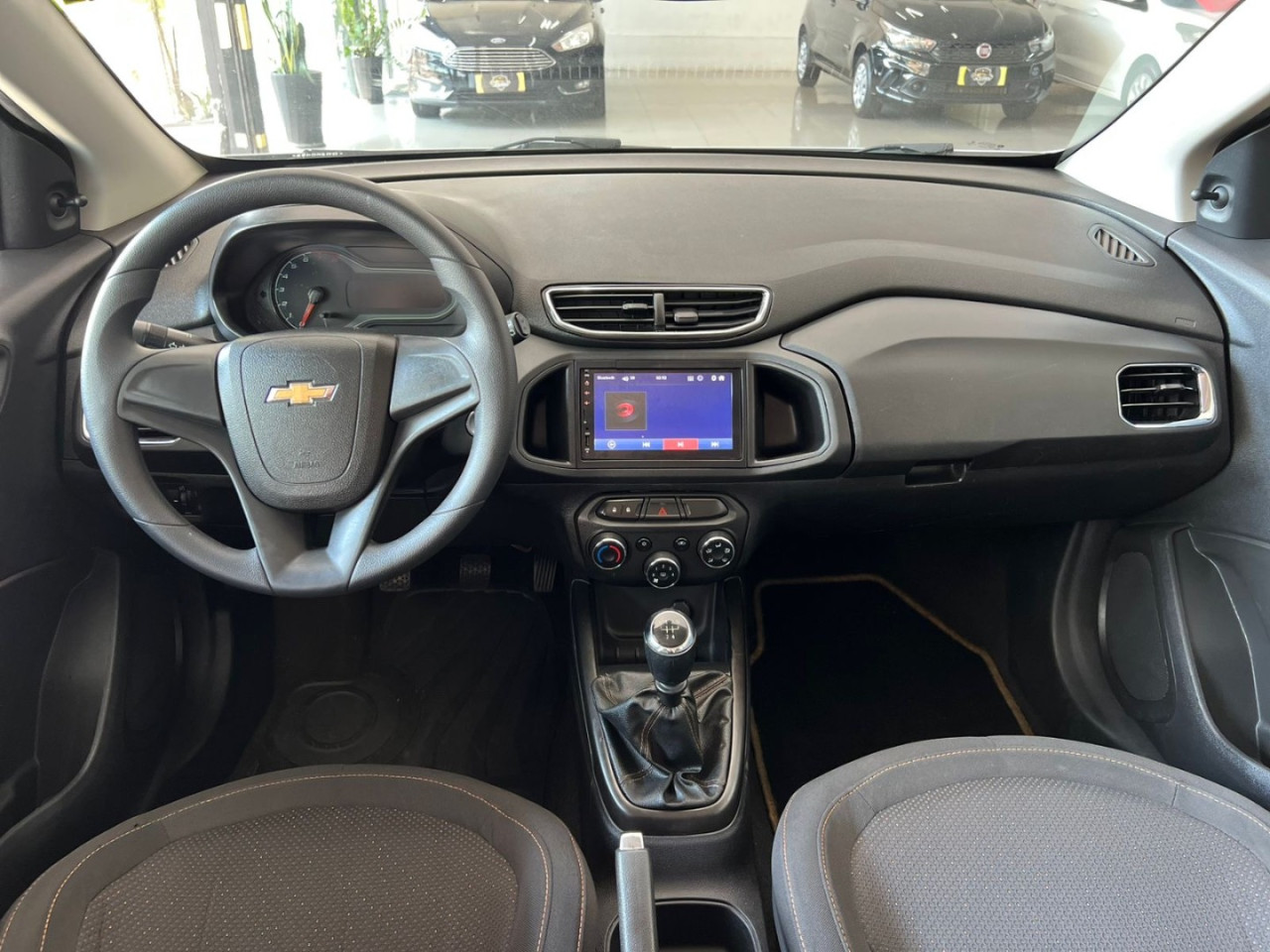 Onix Hatch 1.4 4P FLEX LT
