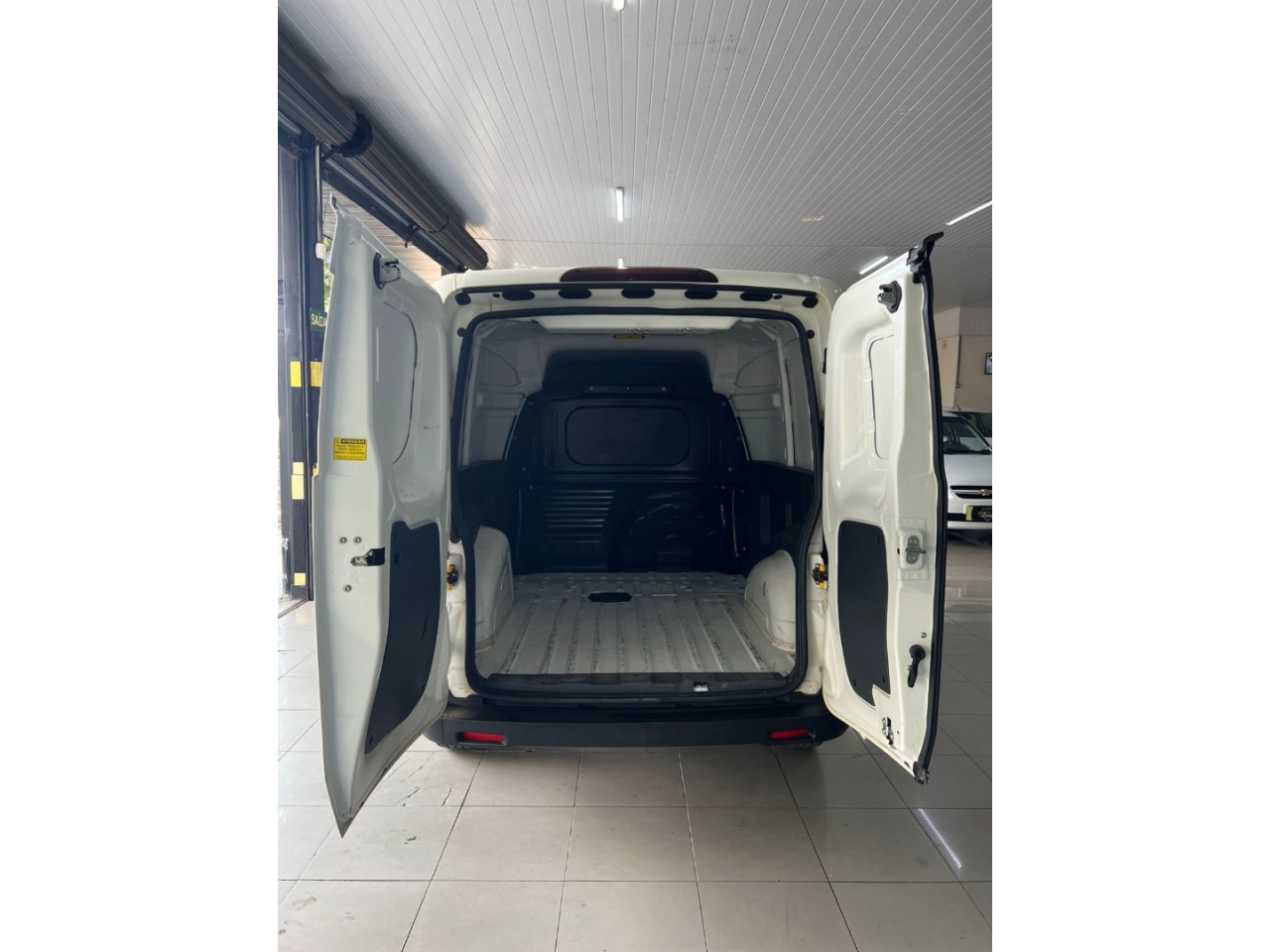 Fiorino Furgão 1.4 FLEX ENDURANCE