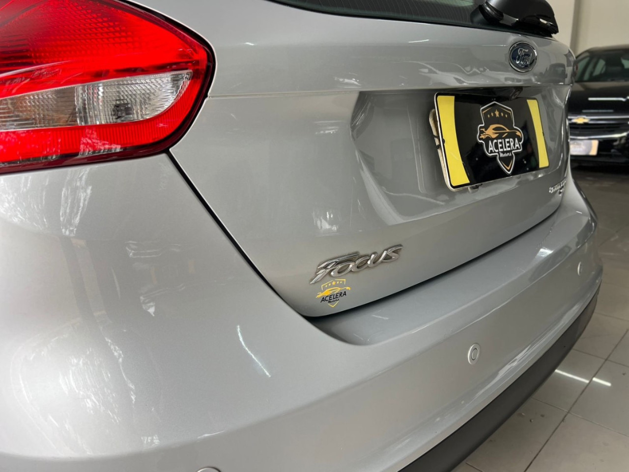 Focus Hatch 2.0 16V 4P FLEX TITANIUM AUTOMÁTICO