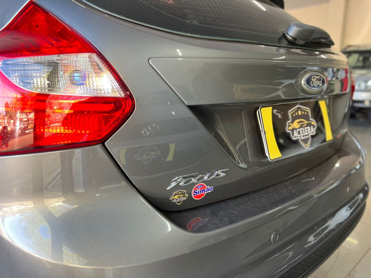 Focus Hatch 2.0 16V 4P FLEX SE PLUS POWERSHIFT AUTOMÁTICO