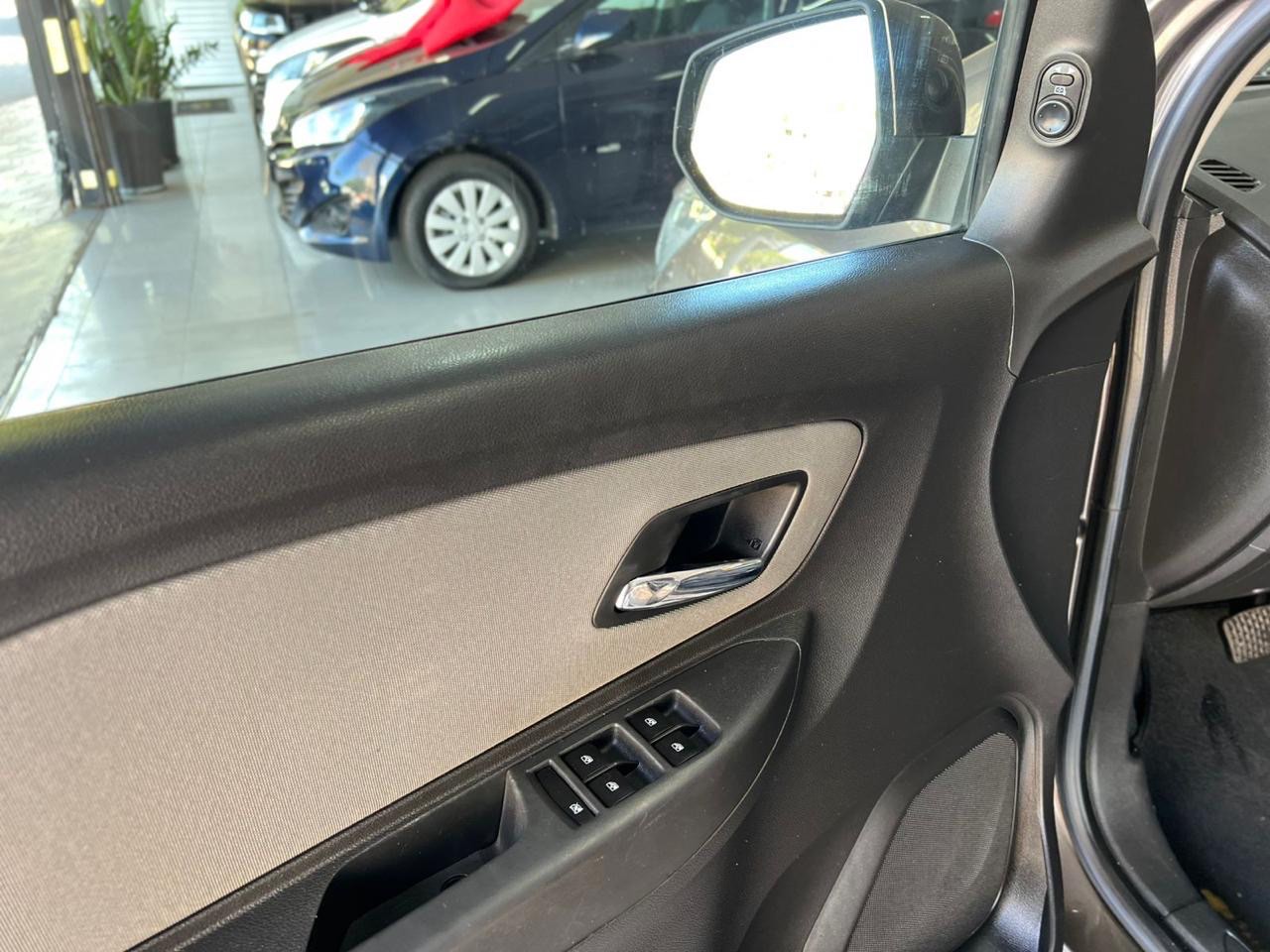 Spin 1.8 4P FLEX LTZ 7 LUGARES AUTOMÁTICO