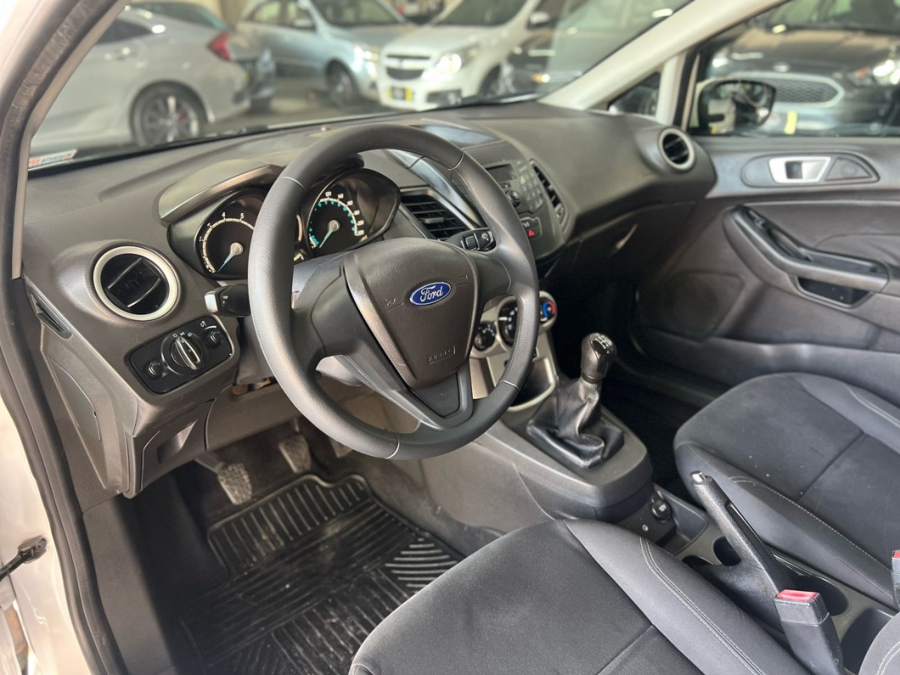 Fiesta Hatch 1.6 4P SE PLUS FLEX