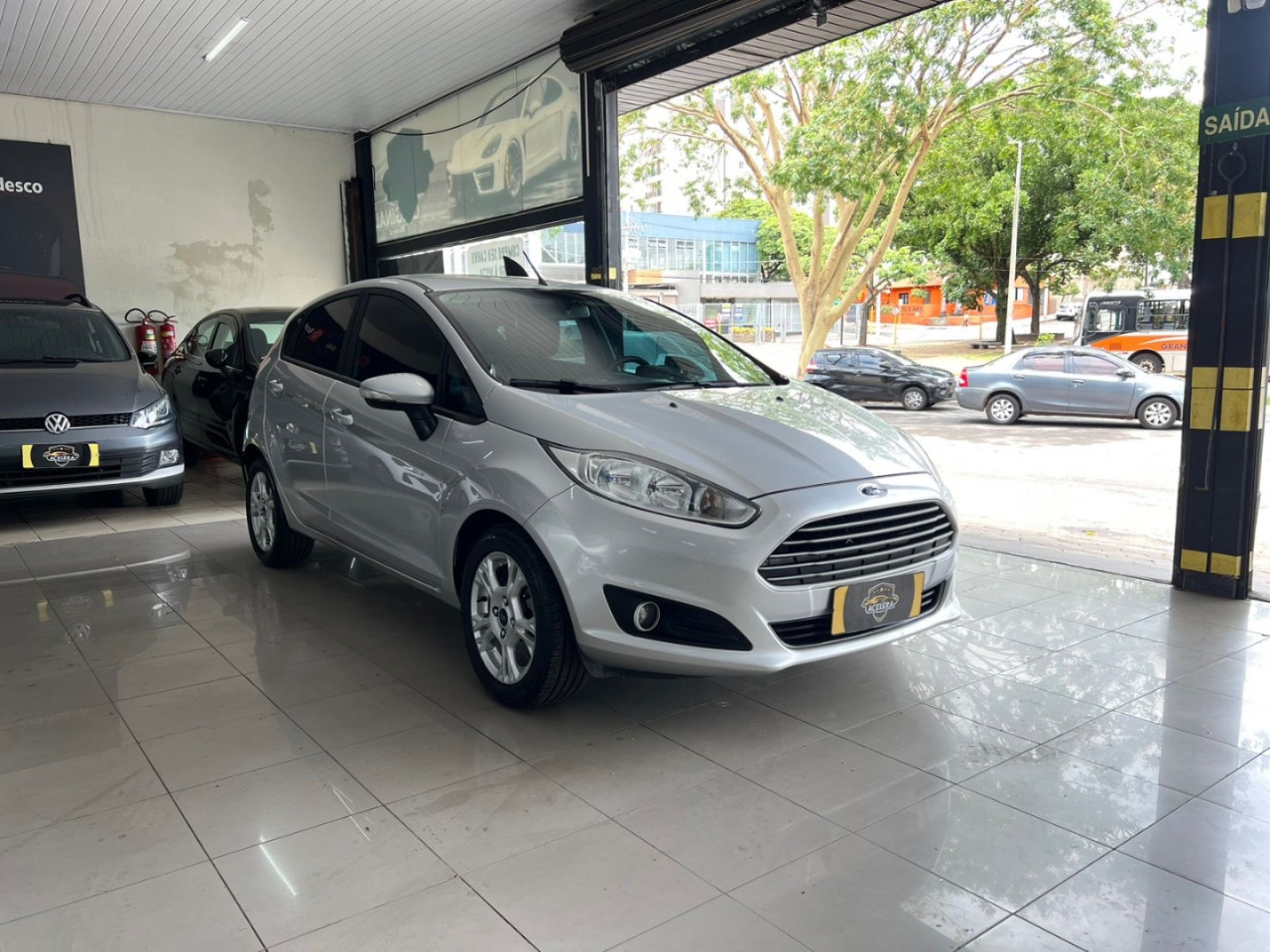 Fiesta Hatch 1.6 16V 4P SE FLEX AUTOMÁTICO