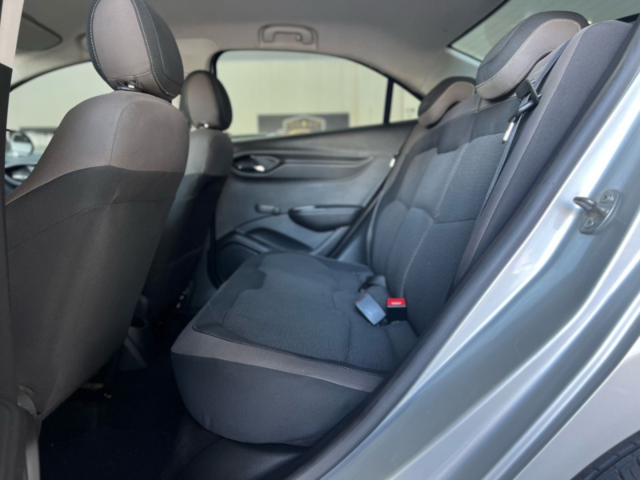 Prisma 1.4 4P LT FLEX AUTOMÁTICO
