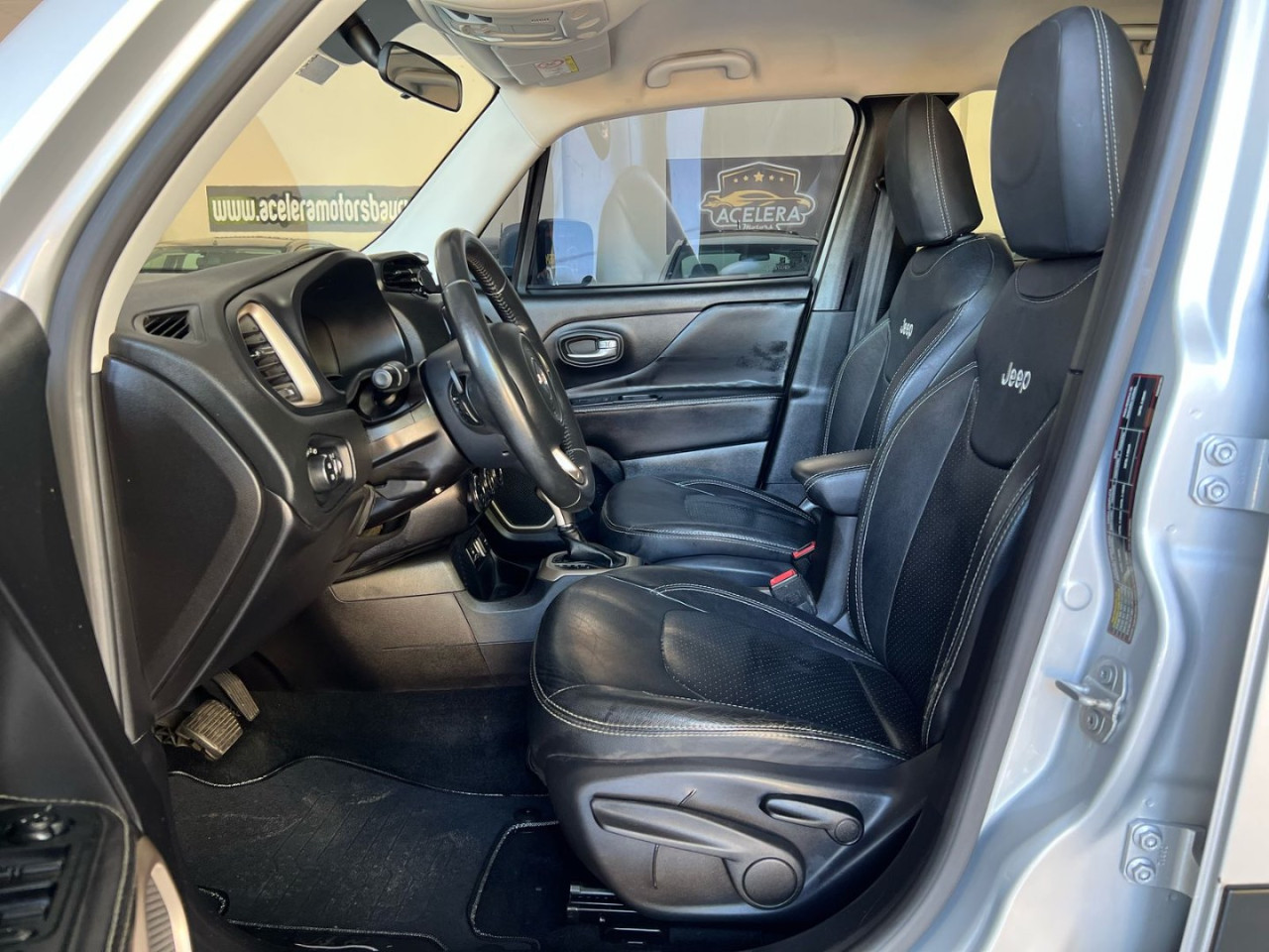 Renegade 1.8 16V 4P FLEX LONGITUDE AUTOMÁTICO