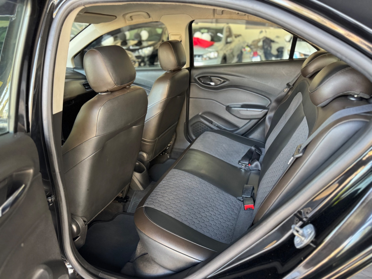 Prisma 1.4 4P LTZ  AUTOMÁTICO