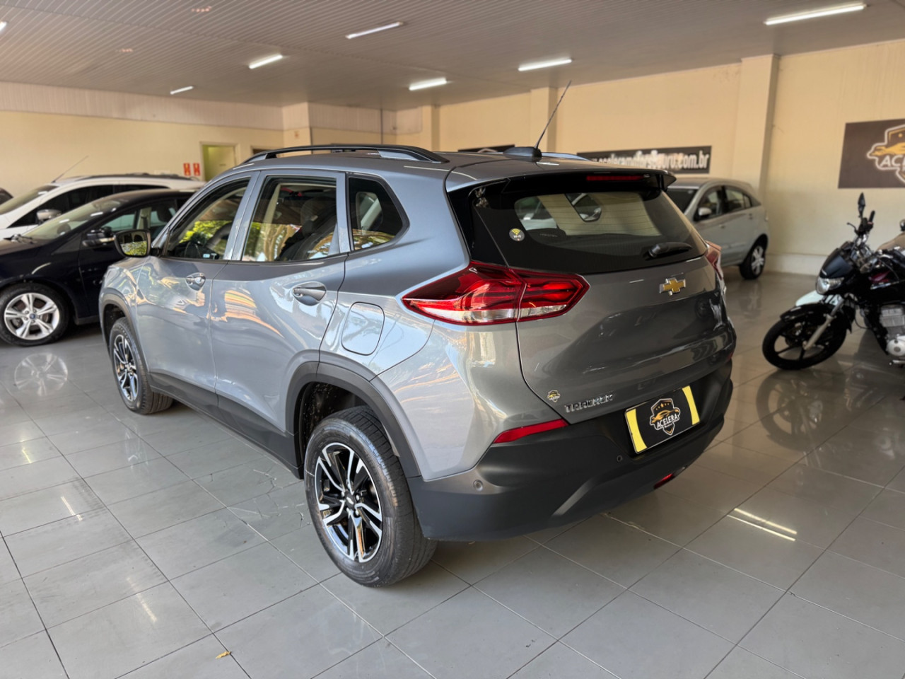 Tracker 1.0 4P FLEX TURBO AUTOMÁTICO