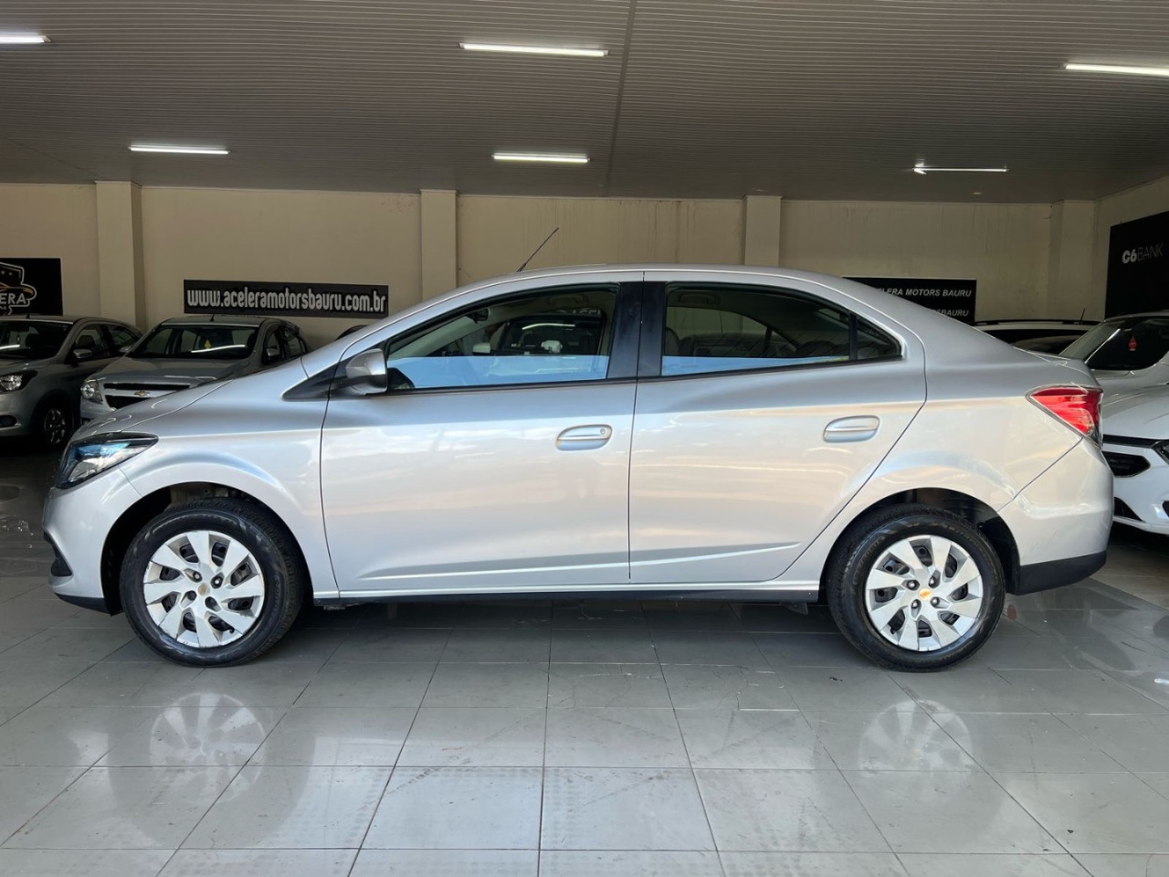 Prisma 1.4 4P LT FLEX AUTOMÁTICO