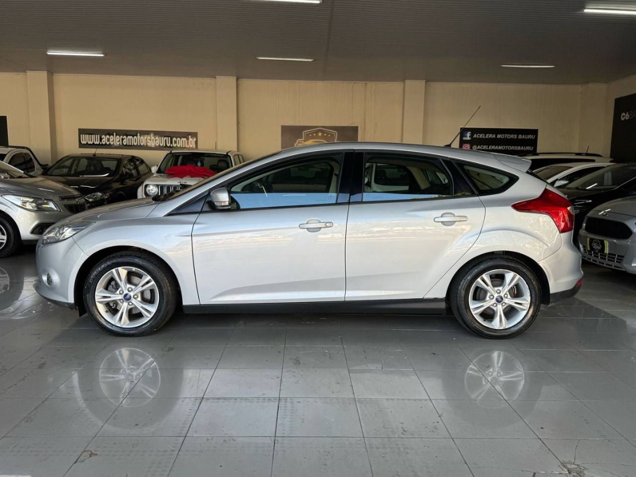 Focus Hatch 1.6 16V 4P SE PLUS FLEX
