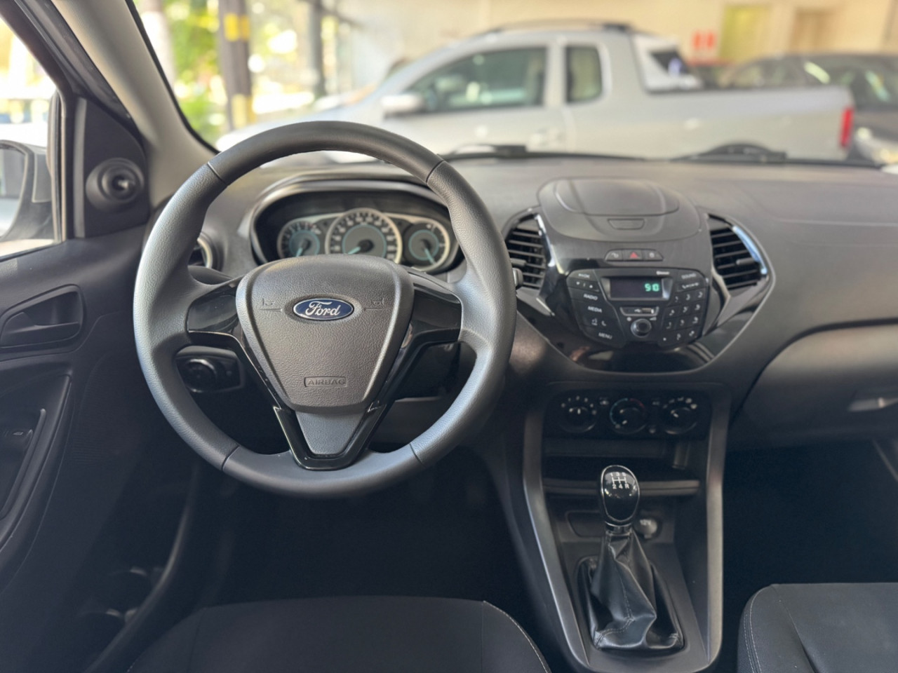Ka + Sedan 1.5 12V 4P TI-VCT SE PLUS FLEX