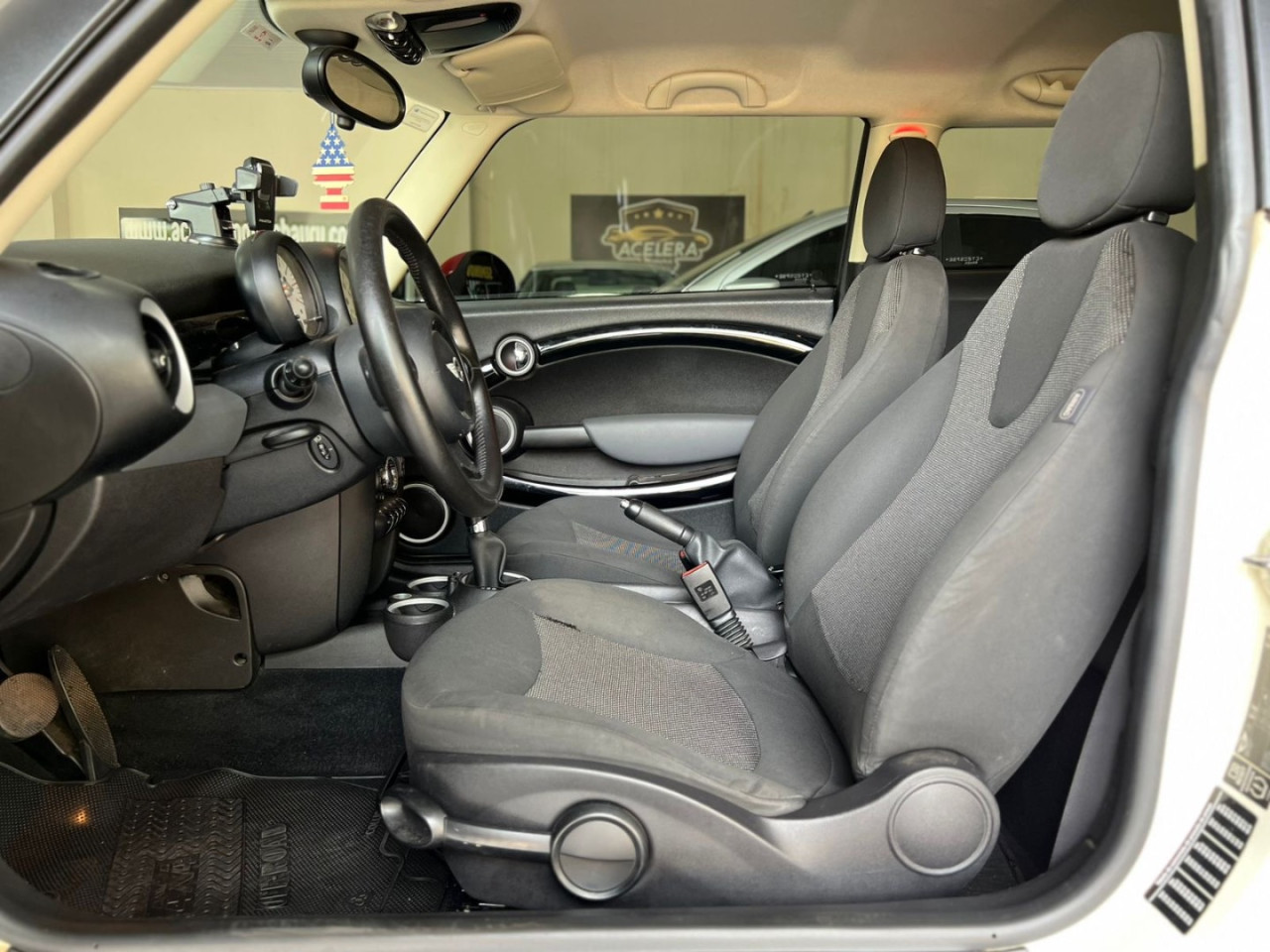 Cooper 1.6 16V AUTOMÁTICO