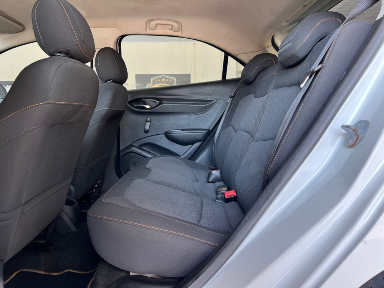 Onix Hatch 1.4 4P FLEX LT